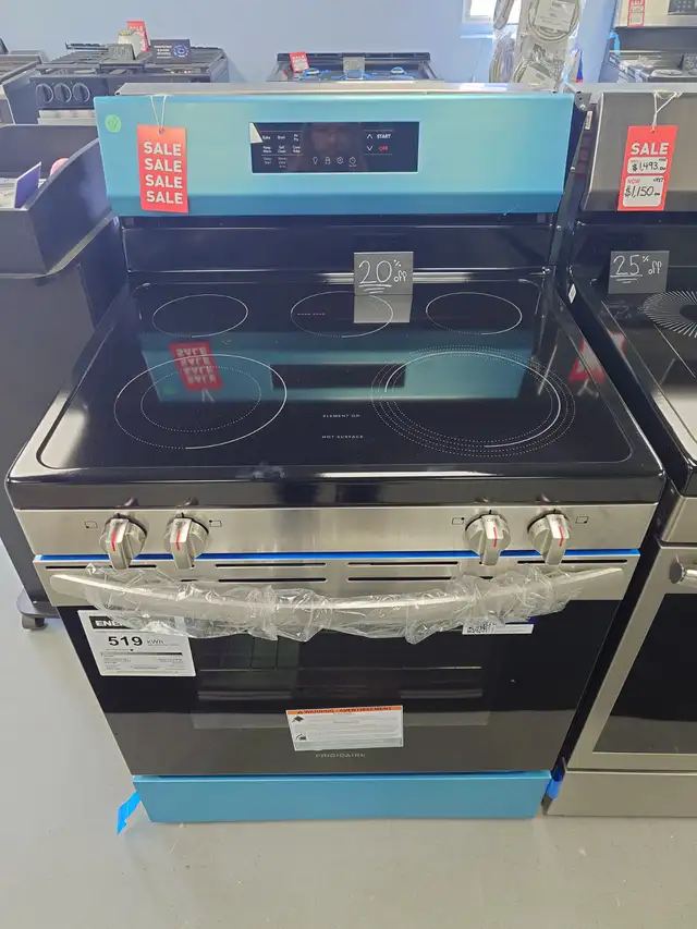 Frigidaire '30' Stainless Steel Freestanding Electric Range