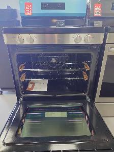 Frigidaire '30' Stainless Steel Freestanding Electric Range - Photo 6
