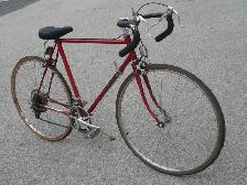 IT'S ALL VINTAGE 23' XLG FRAME 27' SUTEKI 10SPD ROAD RACER BIKE! - Photo 2