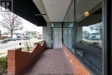 Rare Find! Spacious, stunning renovated LOFT - Photo 7