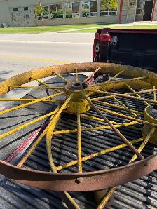 wagon wheels - Photo 3