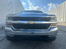2018 Chevrolet Silverado 1500 LS Crew Cab 4WD - More GM Trucks @ - Photo 3