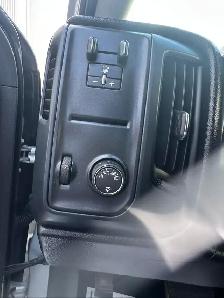 2018 Chevrolet Silverado 1500 LS Crew Cab 4WD - More GM Trucks @ - Photo 32