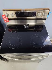 Samsung ‘’30’’ Stainless Steel Freestanding Electric Range - Photo 4