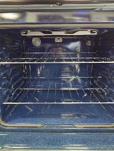 Samsung ‘’30’’ Stainless Steel Freestanding Electric Range - Photo 7