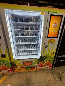 Vending Machines - Photo 3