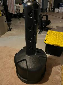 Punching Bag Free Standing Brand New Century Wave Master - Photo 3