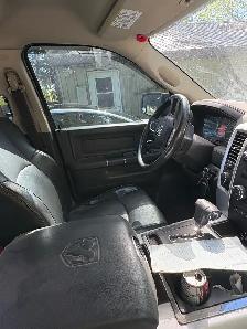 2010 black dodge ram 1500 4x4 4 door 5.7 hemi - Photo 5