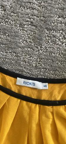 new condition womens sz  M-L - Photo 6