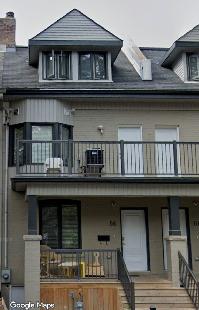 Private single room in a girls-only floor shared apartment.