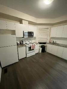 Private single room in a girls-only floor shared apartment. - Photo 3