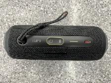 JBL Flip 6 Bluetooth Speaker - Photo 3