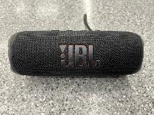 JBL Flip 6 Bluetooth Speaker - Photo 4
