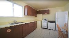 Detached 3 Bedroom 1 Washroom Home For Lease in Brampton - Photo 8