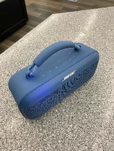 Bose SoundLink Max Bluetooth Speaker (Blue) - Photo 3