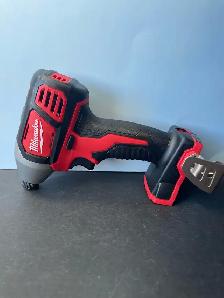 MILWAUKEE 1/4" IMPACT DRIVER 2656-20