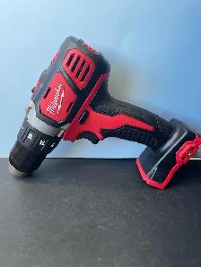 MILWAUKEE 1/2" DRILL/DRIVER 2606-20