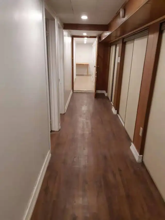 A nice two bedrooms basm apt DT Toronto Bathurst and Dundas.
