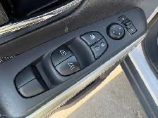 2019 NISSAN KICKS SV - BACK-UP CAMERA - CARGO COVER - BUCKET STS - Photo 15