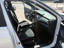 2019 NISSAN KICKS SV - BACK-UP CAMERA - CARGO COVER - BUCKET STS - Photo 18