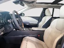 2026 Lexus RX 350 Only 1,800 km's! Executive package! - Photo 4