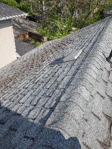 Roofers help needed
