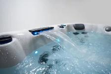 ORION HOT TUB FOR SALE - Photo 9