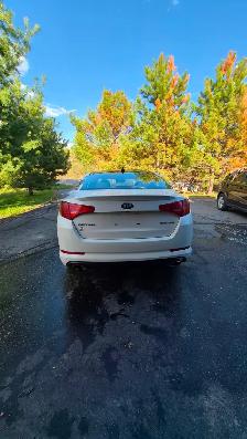 2013 KIA  OPTIMA TURBO NEW ENGINE - Photo 9