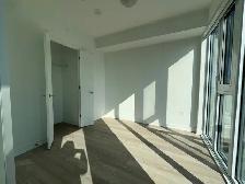 CHARLES ON CHURCH: Brand New 2 Bed/2 Bath Condo For Rent Toronto - Photo 5