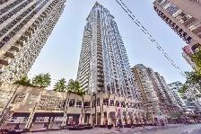 COLLEGE PARK: 2 Bedroom Condo For Rent Downtown Toronto wPRKG