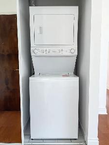 COLLEGE PARK: 2 Bedroom Condo For Rent Downtown Toronto wPRKG - Photo 16