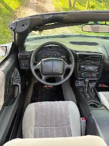 2002  Convertable Chevy  Camaro - Photo 4