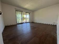 3 bed one bath - Photo 2
