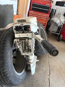 9.9 Johnson outboard motor