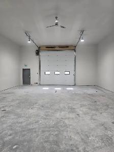 Commercial Space.  Office   Shop for rent in Mitchell - Photo 3