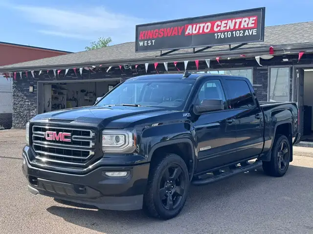 SIERRA 1500 SLE ELEVATION – 5.3L V8 – 4X4 ACCIDENT FREE TRUCK!
