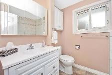 Great house for rent: close to Carleton U and Algonquin, Aug 1st - Photo 9