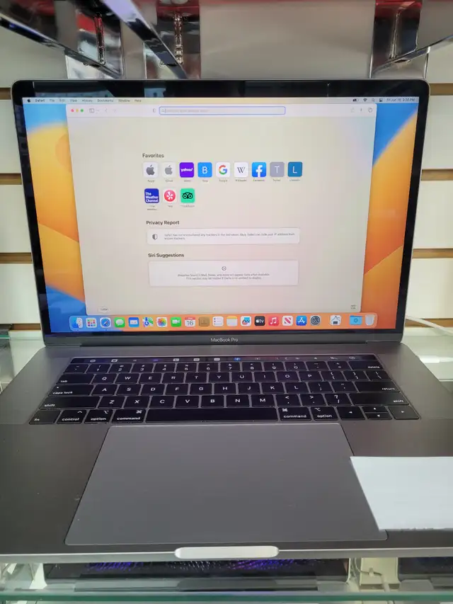 Laptop Macbook Pro 2018 en parfait etat