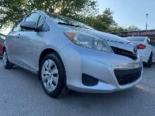 2013 Toyota Yaris LE - Photo 2