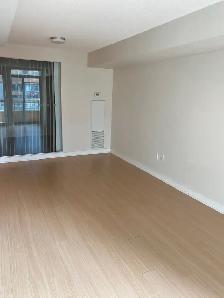 Stunning 1 BDRM w/Balcony, Parking, & Storage - DowntownToronto - Photo 7