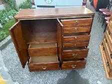 Free delivery antique Vintage Wooden Cabinet with  Crane Design - Photo 3