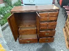 Free delivery antique Vintage Wooden Cabinet with  Crane Design - Photo 8