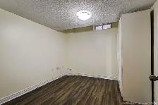 ✦ 2 Bedrooms /w 1 Bathroom in Basement for Rent ✦ - Photo 9