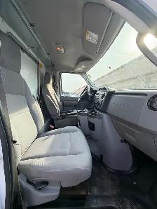 2019 FORD Econoline E-450 for SALE - Photo 4