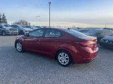 2016 Hyundai Elantra GL AUTO 4DR / LOW KM / HEATED SEATS - Photo 5