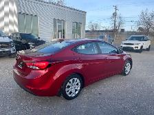 2016 Hyundai Elantra GL AUTO 4DR / LOW KM / HEATED SEATS - Photo 7