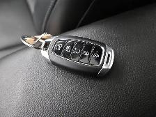 2023 Hyundai Elantra Luxury Leather, Sunroof, Apple/Android, Hea - Photo 5