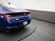2023 Hyundai Elantra Luxury Leather, Sunroof, Apple/Android, Hea - Photo 18