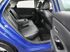 2023 Hyundai Elantra Luxury Leather, Sunroof, Apple/Android, Hea - Photo 19
