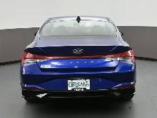 2023 Hyundai Elantra Luxury Leather, Sunroof, Apple/Android, Hea - Photo 30